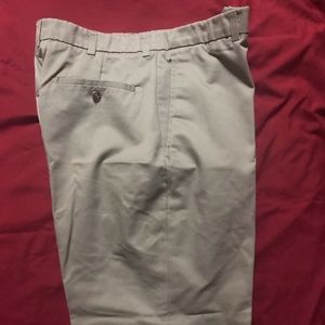 Haggar Flat Front Khaki Pants 34 Waist 29 Inseam